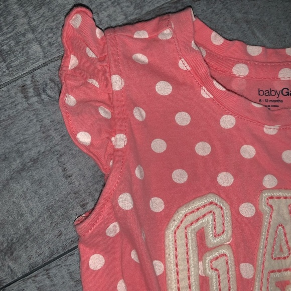 GAP Polkadot Infant One Piece - Picture 5 of 6